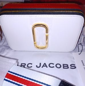 Marc Jacobs Snapshot in Coconut Multi
